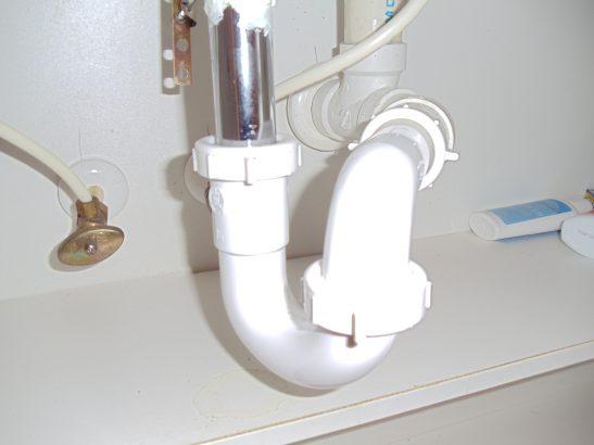 Sink drain P-trap